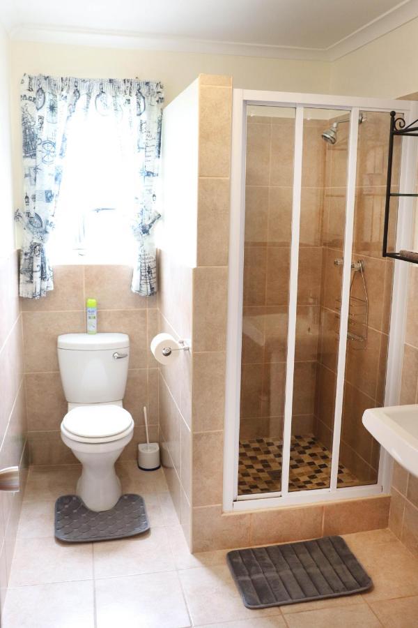 The Goose Nest Apartment Struisbaai Bagian luar foto