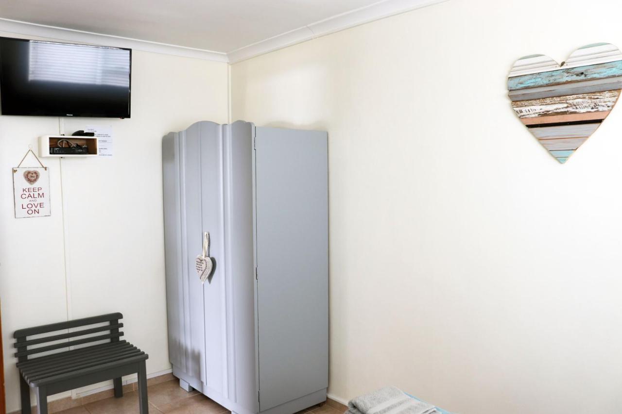 The Goose Nest Apartment Struisbaai Bagian luar foto